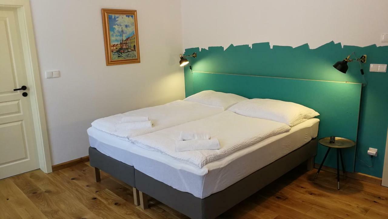 Penzion Stastny Medved Znojmo Exterior foto