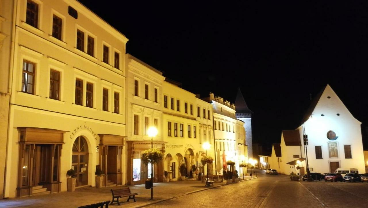 Penzion Stastny Medved Znojmo Exterior foto