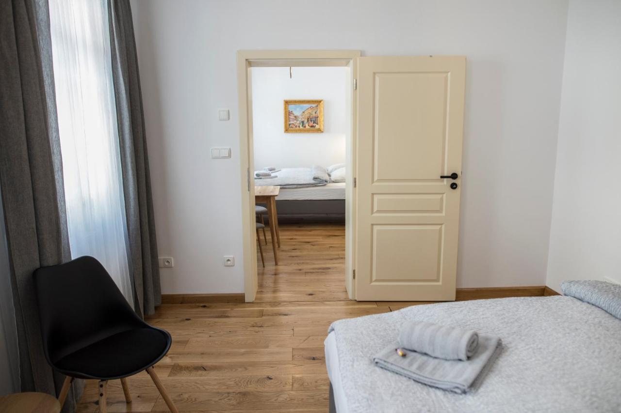 Penzion Stastny Medved Znojmo Exterior foto